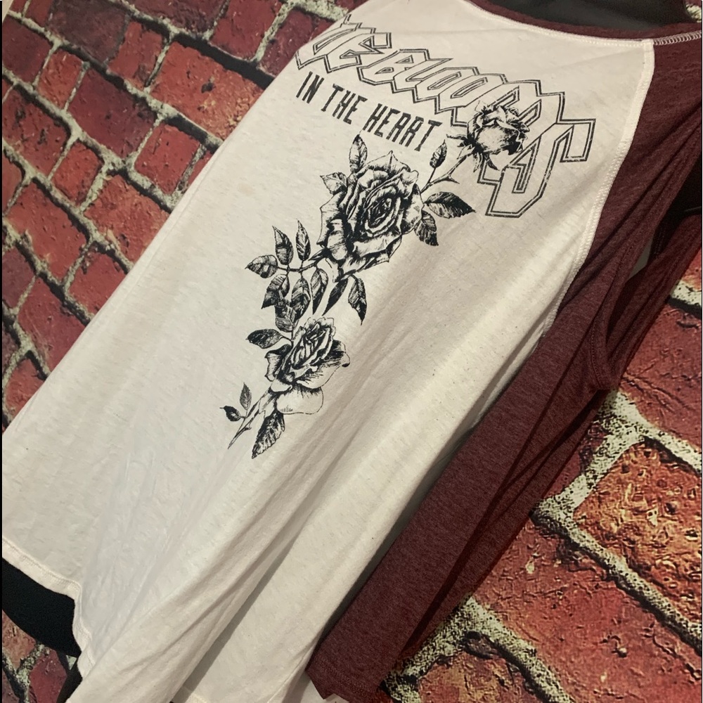 SOLD Torrid Cold Shoulder Top “LOVE BLOOMS IN THE ❤️”